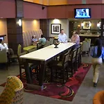Hampton Inn & Suites Cincinnati / Uptown - University Area